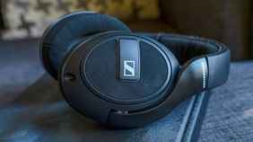 A pair of black Sennheiser HD 569 headphone